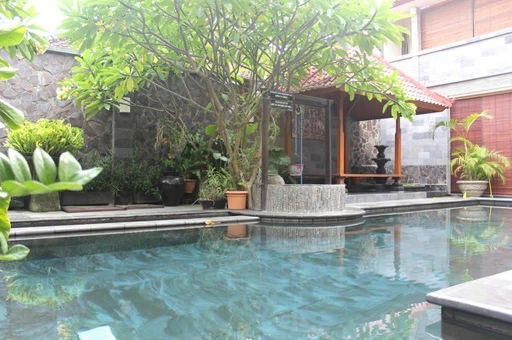 9 Bedroom Gerhana Villa Kuta Lombok Eksteriør billede
